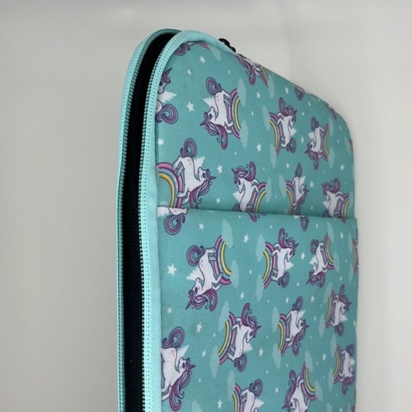 NWOT Unicorn Dreams: A Magical Tablet Case for Back to School Adventure… - Picture 3 of 8